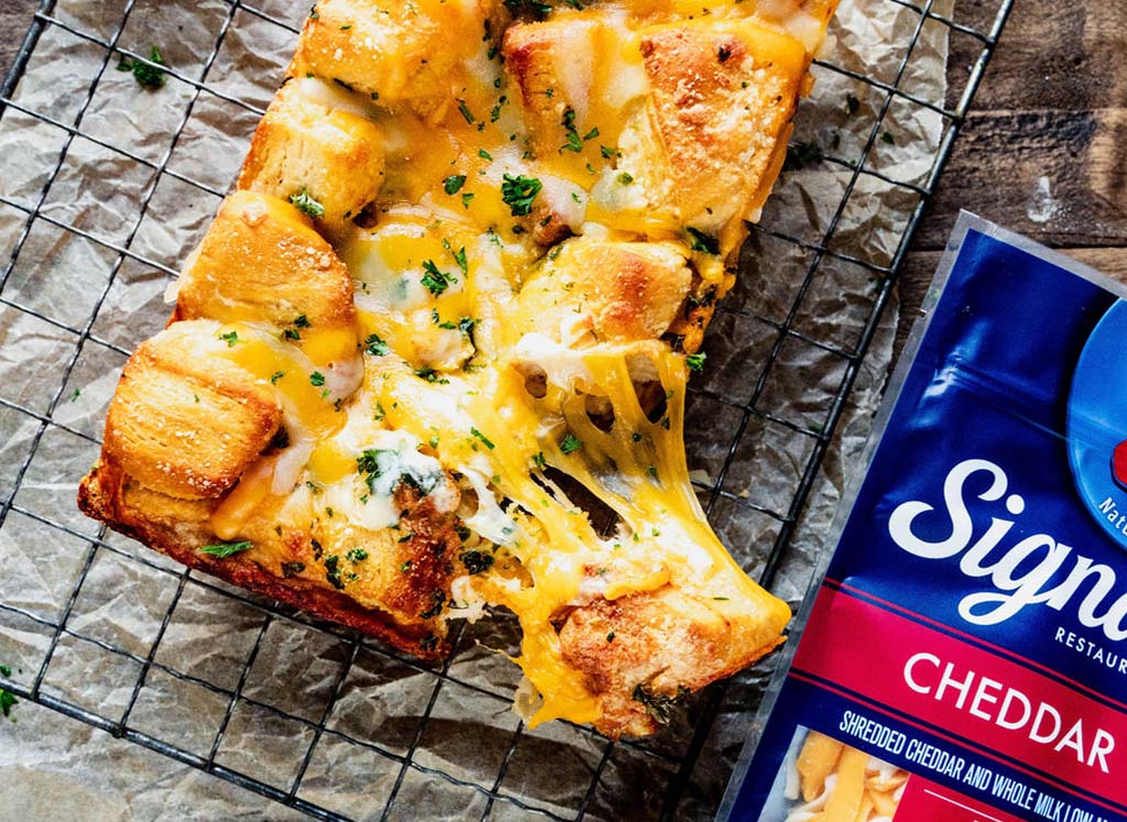 Cheesy Pull-Apart Rolls