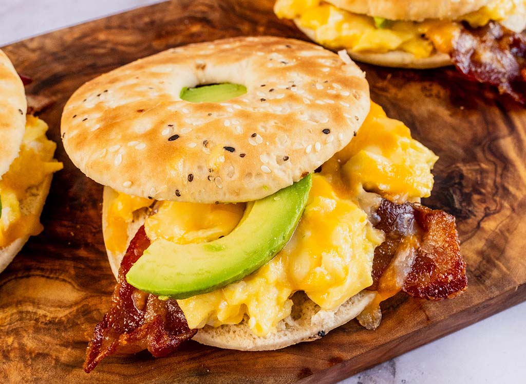 Cheesy Egg, Bacon and Avocado Bagel Sandwich
